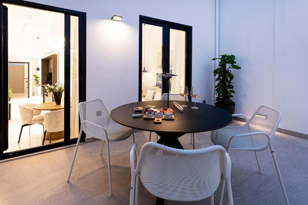 Maison 36 Villa In The Center Of Psyri Athens Exterior photo